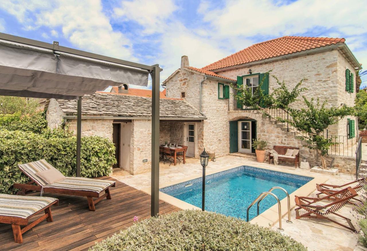 Villa Maruka Supetar Exterior foto